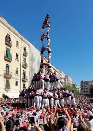 El 2d9fm carregat per la Jove de Tarragona. Foto: Pere Ferré