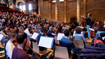 Ensayo del Concert de Sant Jordi, el pasado domingo, en el Celler de Vila-seca. Foto: Alba Mariné