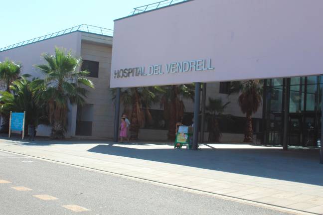 El Hospital del Vendrell continuará prestando los servicios a los pacientes como hasta el momento. Foto: Lourdes Meroño
