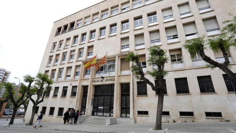 En Tarragona hay 390 abogados en el turno de oficio. FOTO: Pere Ferré