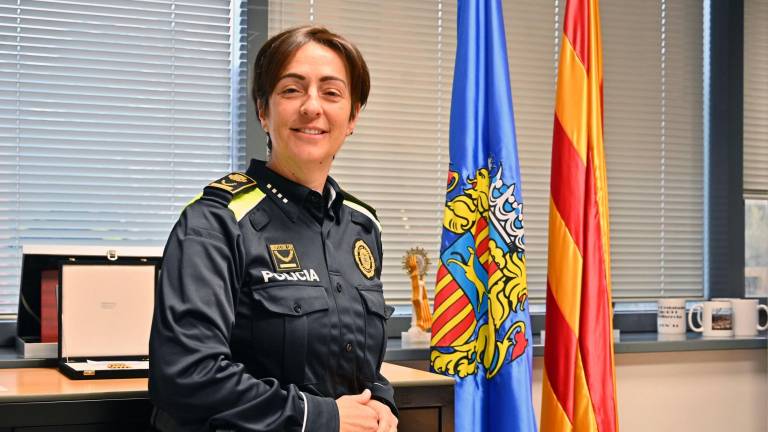 La inspectora Raquel López no descarta dejar el cuerpo policial de Cambrils en los próximos meses. Foto: Alfredo González