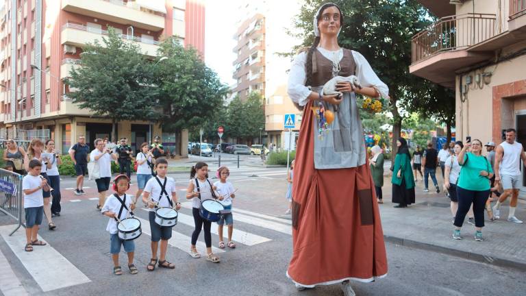 Un instante de los festejos de La Pastoreta, una de las zonas que los alargará el fin de semana. Foto: Alba Mariné