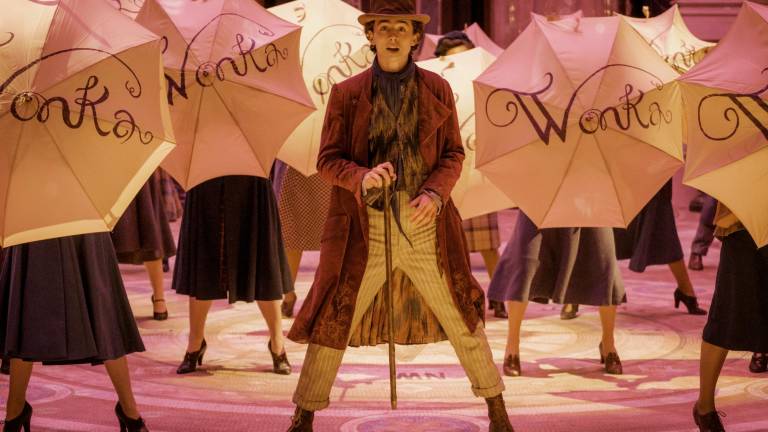 El actor Timothée Chalamet, como Willy Wonka, en la película ‘Wonka’. Foto: Warner Bros/Jaap Buittendijk