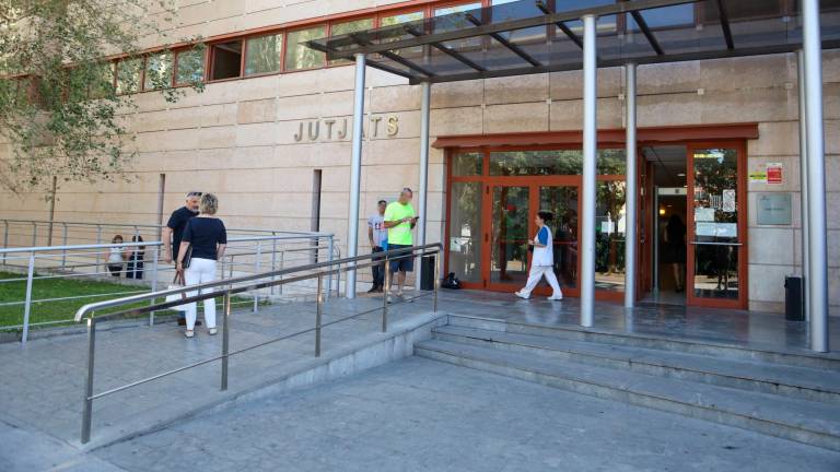 El Jutjat de Violència Sobre la Dona nº 1 de Reus está ubicado en el edifico judicial de la ciudad, en la segunda planta. Foto: Alba Mariné