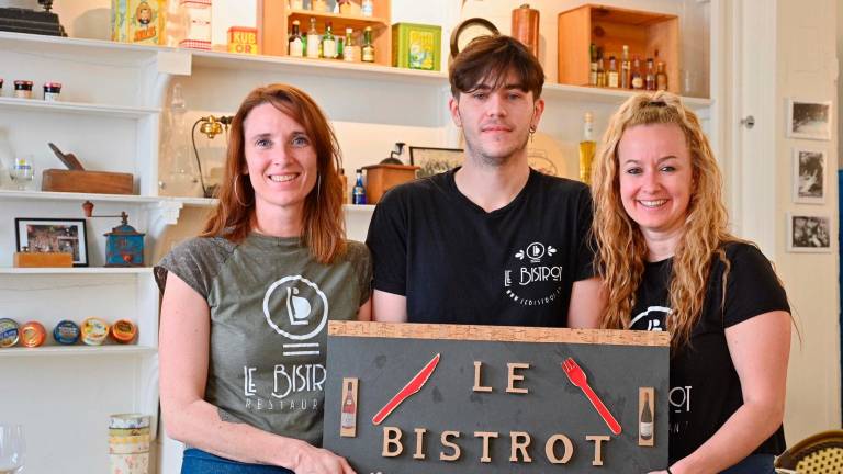 Le Bistrot se ha ganado el prestigio gastronómico en pleno centro de Reus. foto: alfredo gonzález