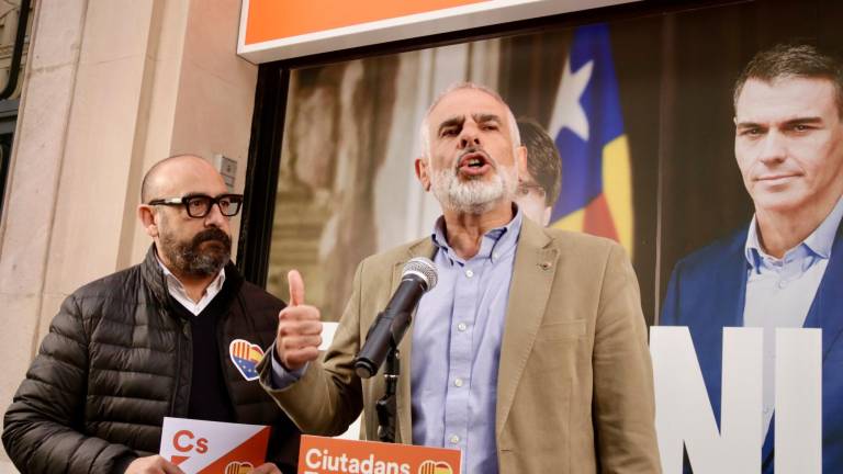 $!El candidato de Cs, Carlos Carrizosa, ha estado acompañado del eurodiputado Jordi Cañas (izquierda). Foto: ACN