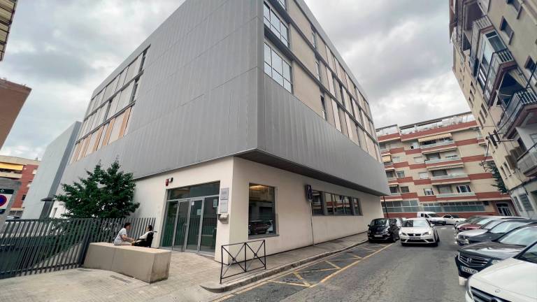 El centro de mayores es parte del Centre d’Atenció Personal Integral Reus VI. FOTO: Alfredo González