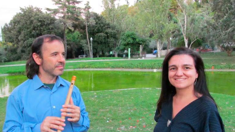 Joan Codina y Olga Miracle integran el proyecto musical La veu de Syrinx. Actuarán este jueves en La Galera. FOTO: WWW.OLGAMIRACLE.COM