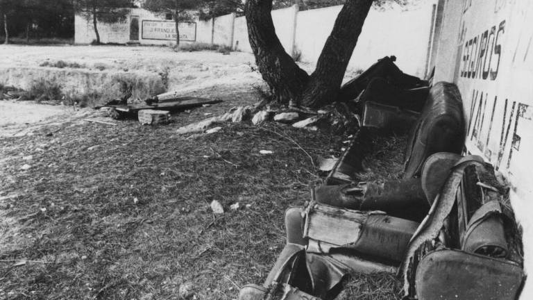 Imagen del descampado de La Secuita donde se cometió una de las violaciones en 1991. Foto: Txema Morera/DT