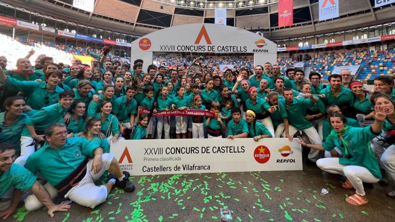 Els Verds recuperen l’hegemonia del món casteller, que els va dur a imposar-se al Concurs en vuit edicions consecutives, entre 2002 i 2016. Foto: Alfredo González