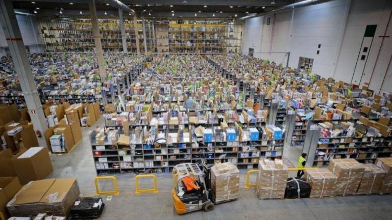 Un centro de almacenamiento de Amazon. Foto: DT