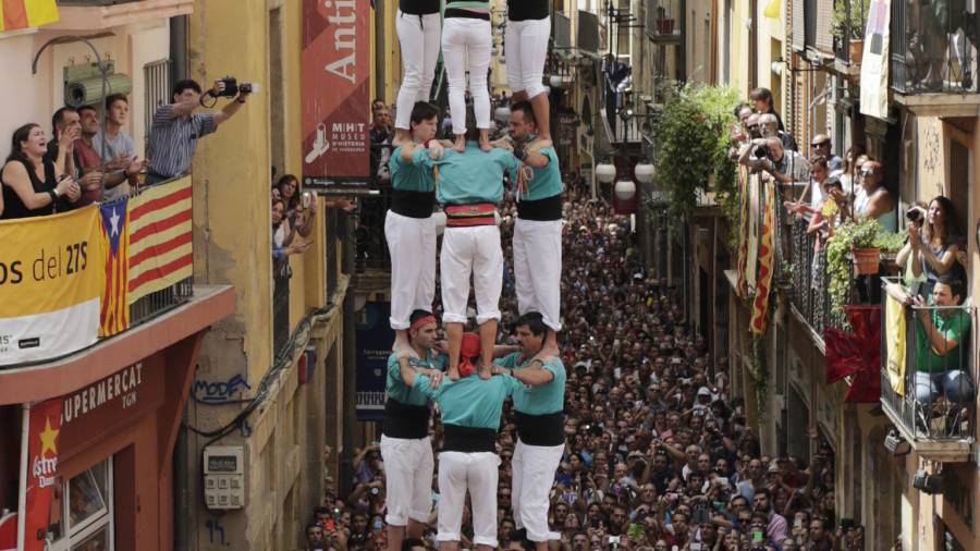Els Castellers de Sant Pere i Sant Pau volen completar la primera tripleta de vuit del seu historial aquest diumenge. FOTO: Pere Ferr&eacute;