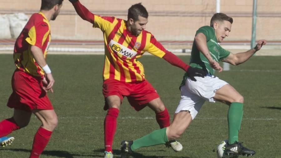 Imagen de un encuentro disputado por el FC Ascó esta temporada. Foto. Joan Revillas