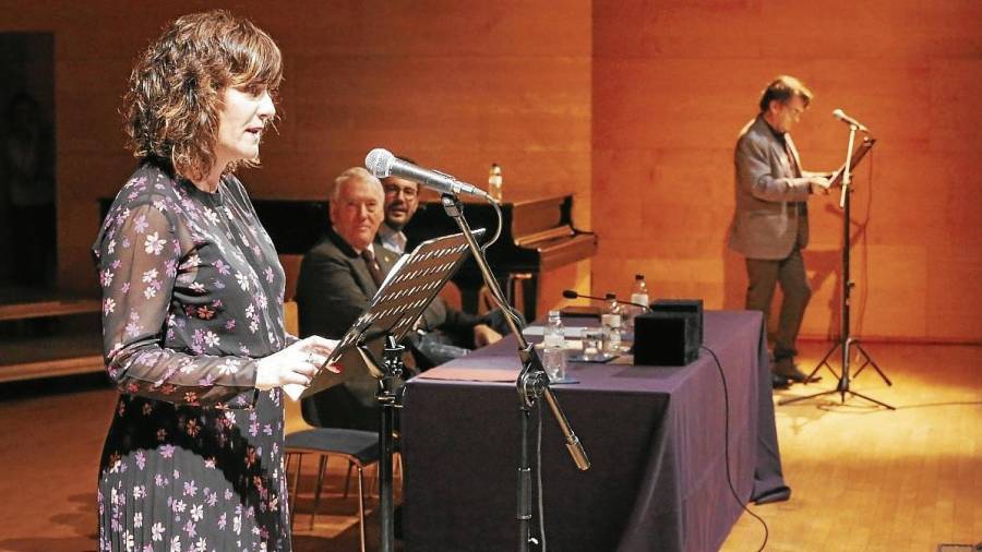 Yolanda López y Andreu Faro durante el pregón en el Auditori Josep Carreras. FOTO: pere ferré