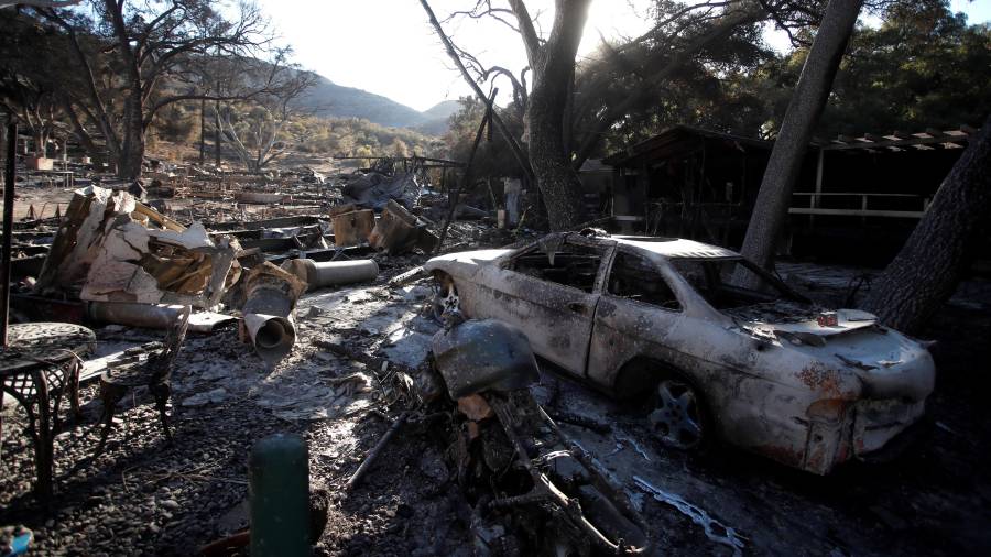 El presidente de Estados Unidos, Donald Trump, ha aprobado la solicitud de California para declarar los incendios como desastre de especial gravedad. FOTO: EFE