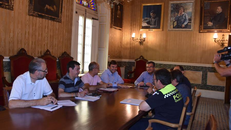 Reunión en el Ayuntamiento de Tarragona. FOTO: Anna Fusté