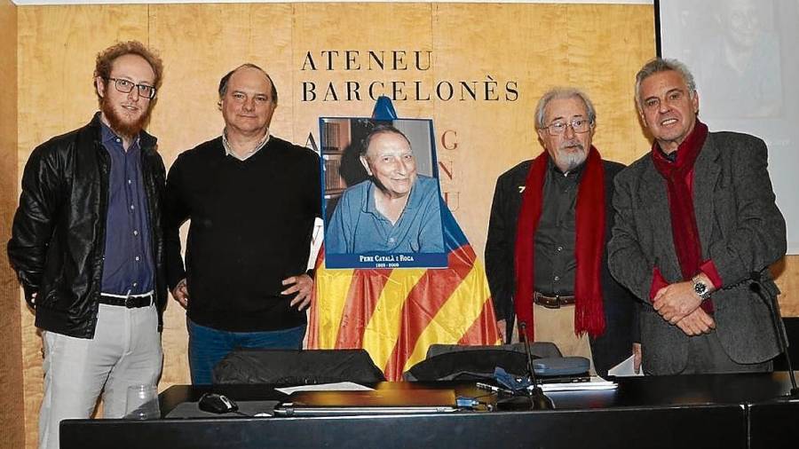 Imatge de l’acte que va tenir lloc a la sala Verdaguer de l’Ateneu Barcelonès. FOTO:cedida