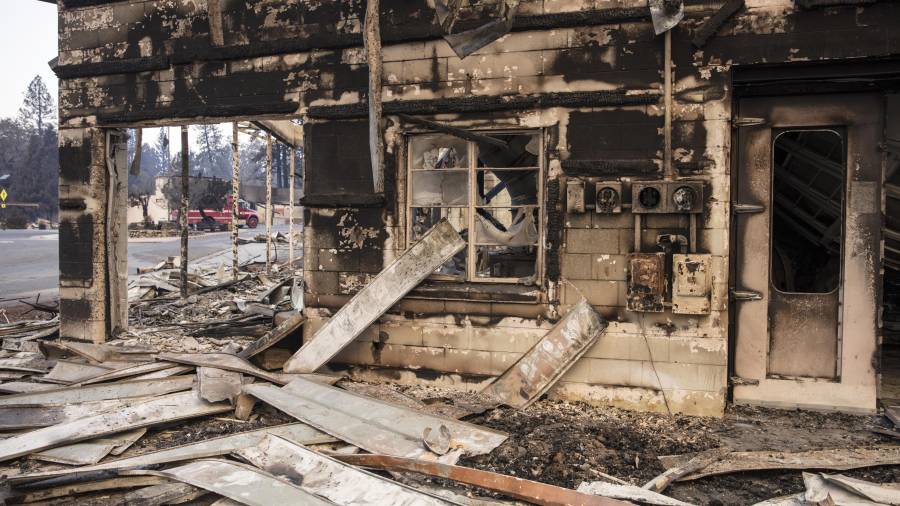 Este incendio es de los más mortíferos que jamás haya experimentado el estado más poblado de Estados Unidos. FOTO: EFE