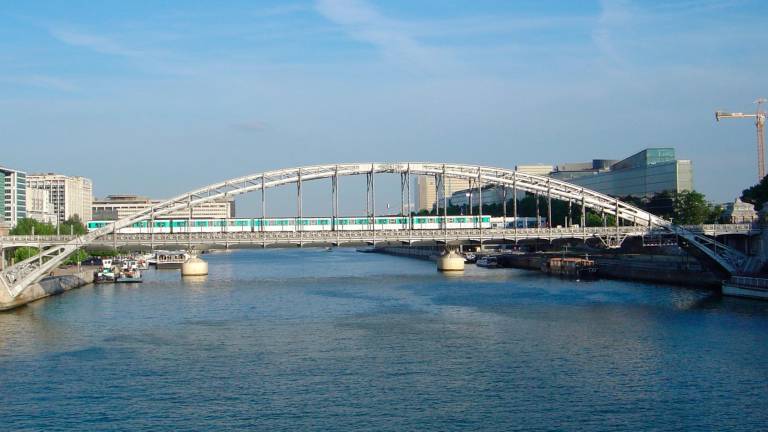 Imagen del puente de Austerlitz. Foto: EFE