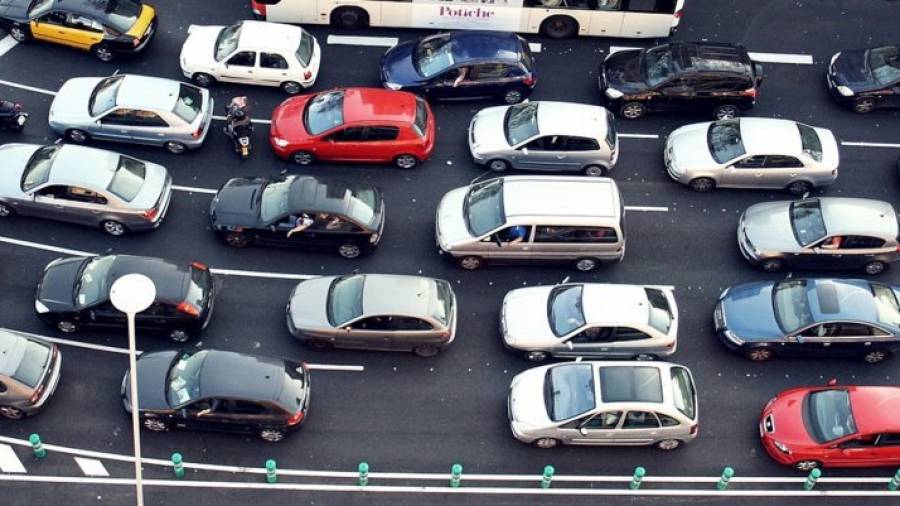 El estudio se ha partido de una población de 182.515 coche, y una muestra de 37.962 coches de ocasión entre los años 2012 y 2015.