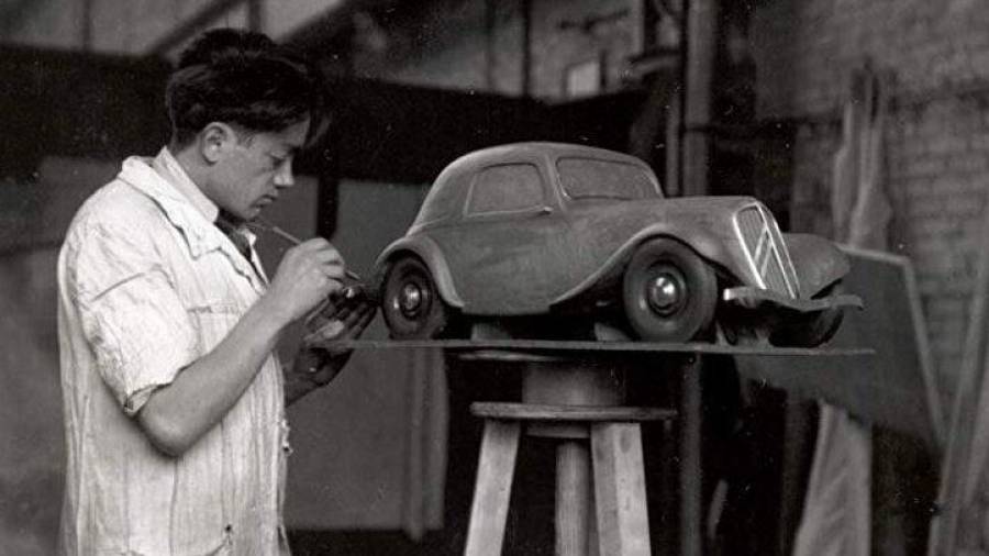 Fue uno de los artífices de los modelos que fraguaron la leyenda de Citroën en el siglo XX: el Traction Avant, el 2 CV y el DS.