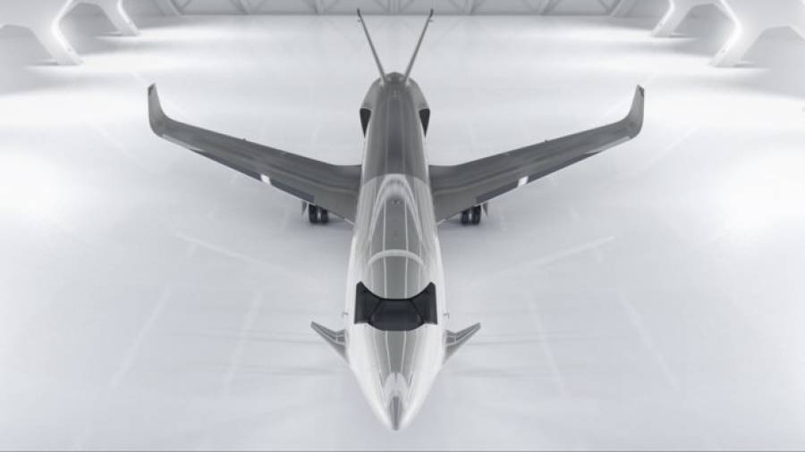 Se atreve ahora con la alta velocidad diseñando un jet privado, el HX1.