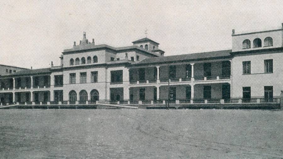 Imagen de la primera &eacute;poca del sanatorio.