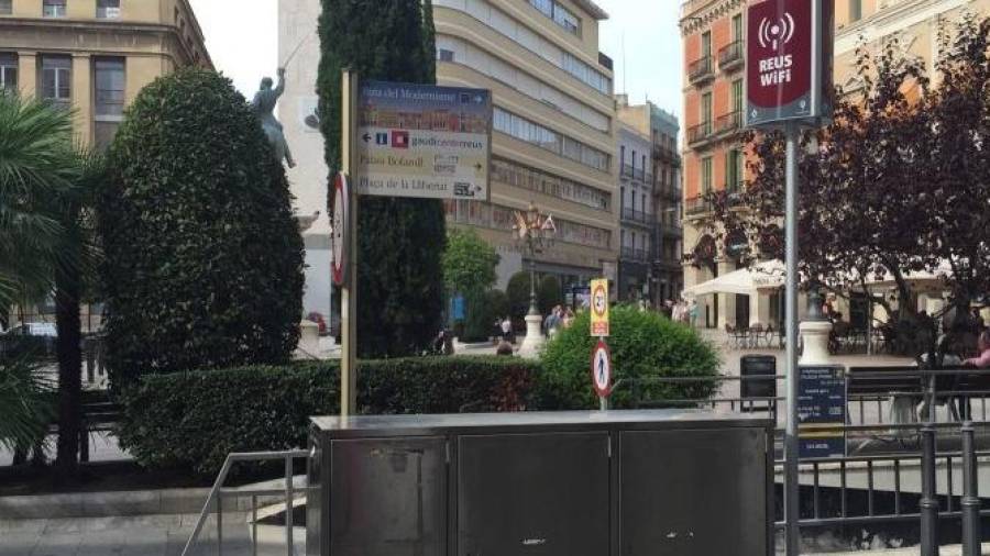Reus instal·larà onze punts WiFi nous per cobrir 35 zones de la ciutat. Foto. A.G.