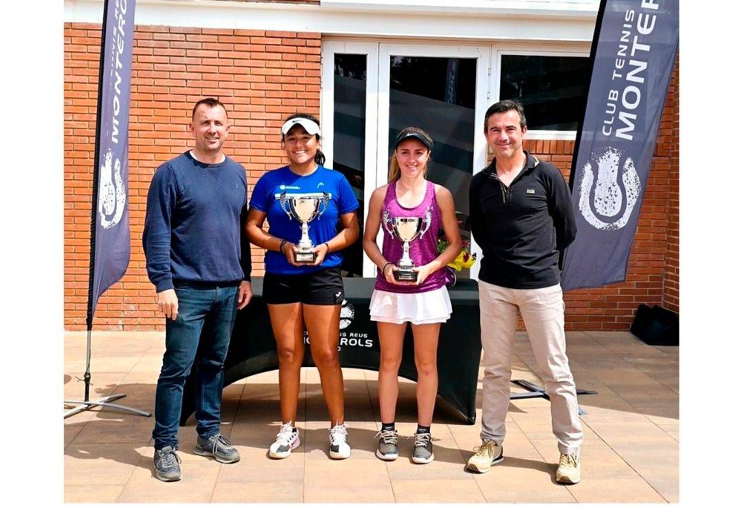 Ylemy Muelle y Marta León (centro) ganaron en dobles. foto: cedida