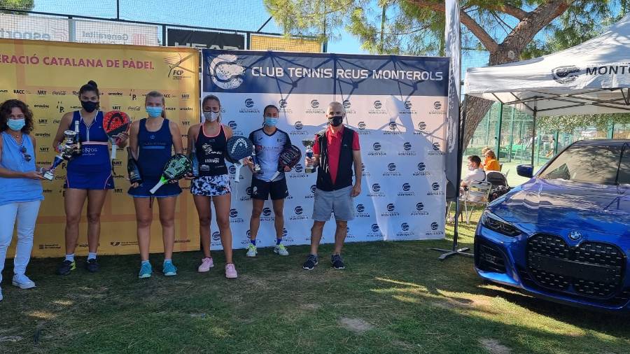 Campeonas y finalistas de la prueba femenina.