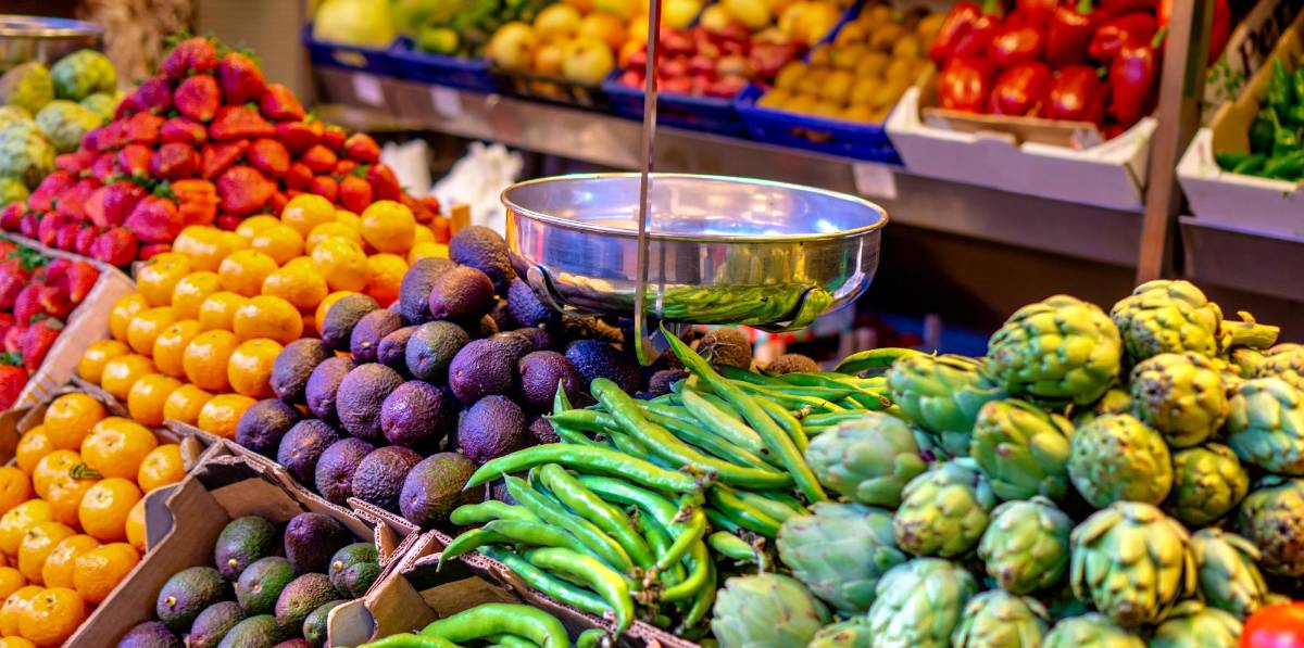 frutas-verduras_241-1488593_20240127161353.jpg