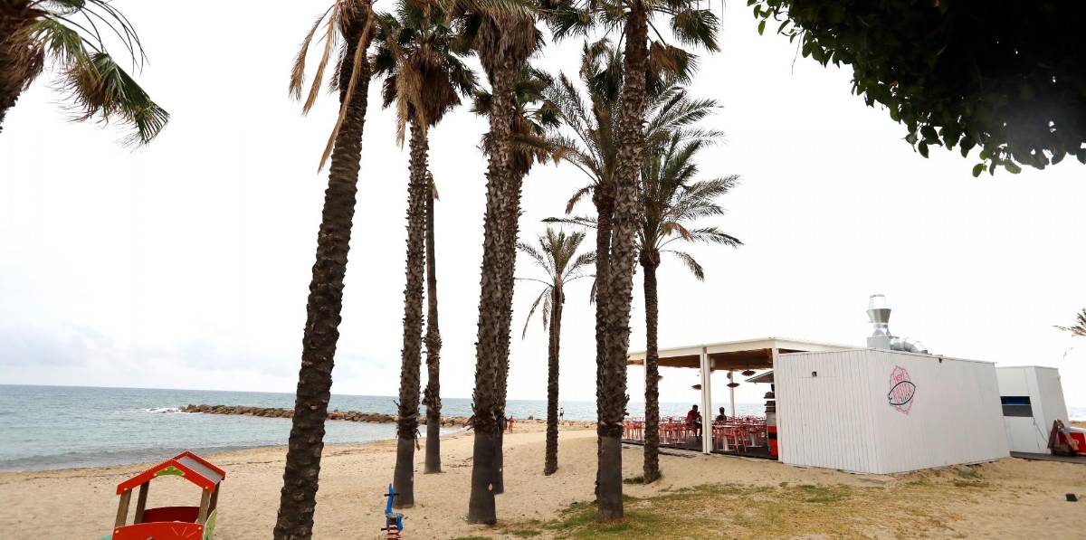 2206-cambrils-xiringuito-3_241-328418_20220621200859.jpg