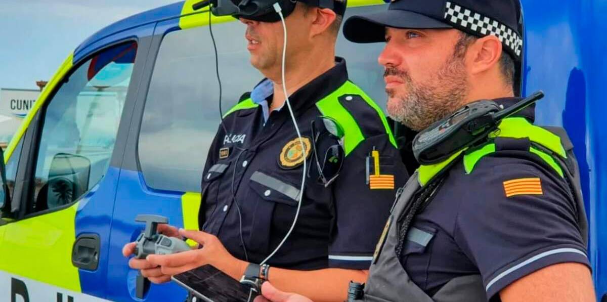 La mitad de la plantilla ha seguido la formación para pilotar el dron La mitad de la plantilla ha seguido la formación para pilotar el dron