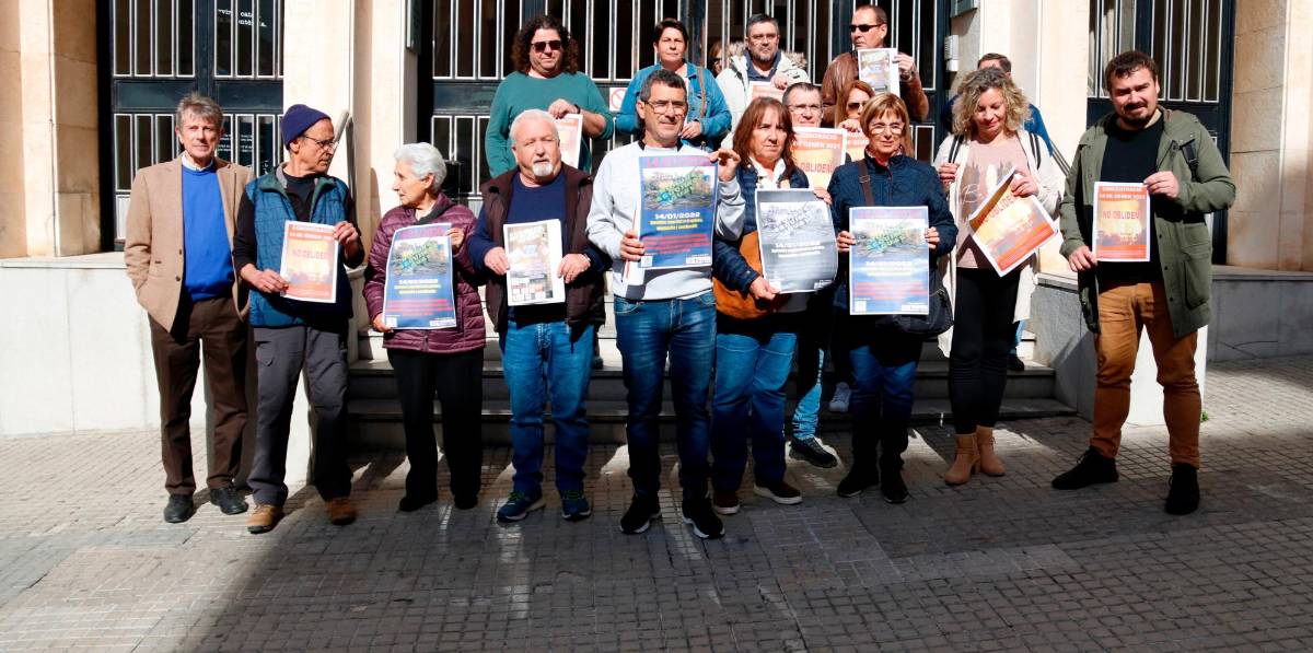 La concentración ante el Palau de Justícia de Tarragona. Foto: ACN La concentración ante el Palau de Justícia de Tarragona. Foto: ACN