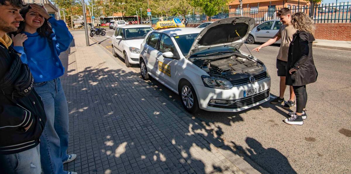 2023-04-13-autoescola-erandio-07_241-886088_20230413200616.jpg
