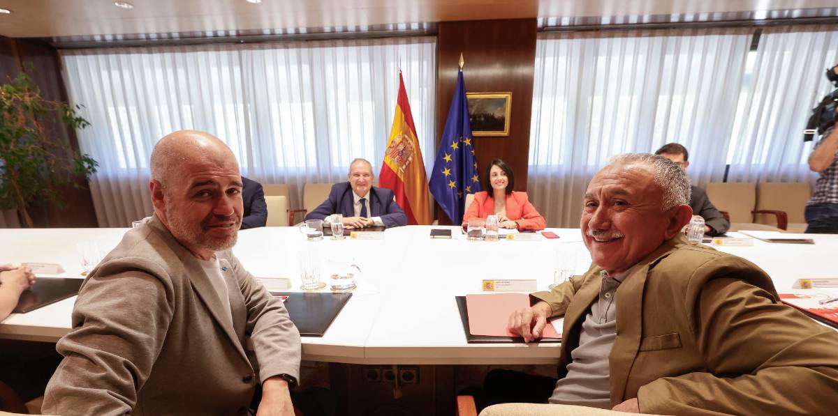 El Gobierno arranca con los sindicatos las consultas sobre la nueva Ley de Industria