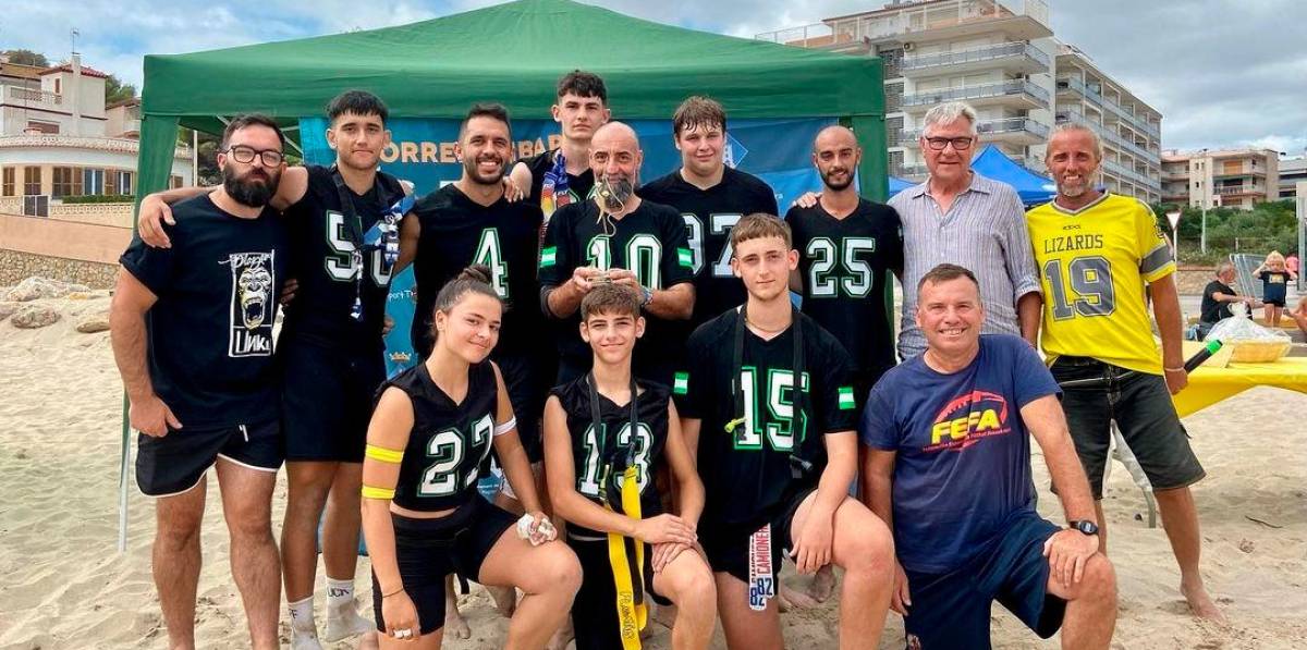 bigfamily-beach-flag_241-484624_20220920174040.jpg