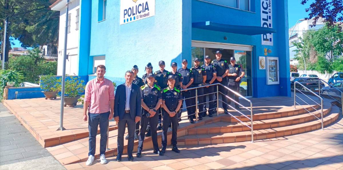 Los agentes junto a las nuevas dependencias. Los agentes junto a las nuevas dependencias.