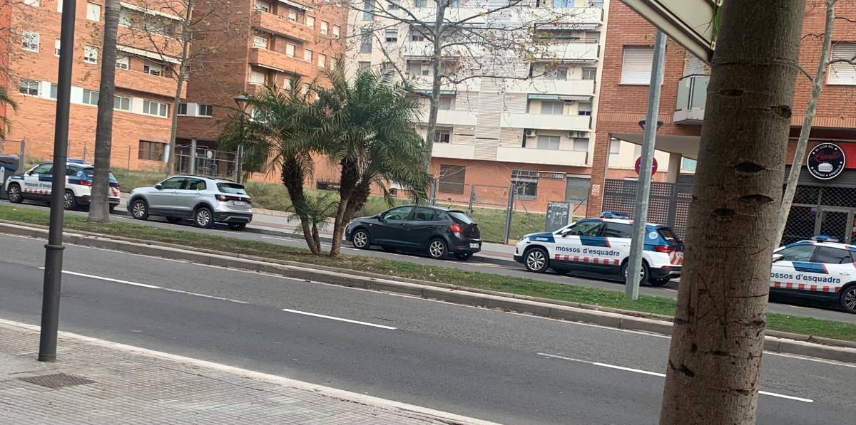 2401-reus-mossos-avinguda-salou_241-723001_20230123192819.jpg