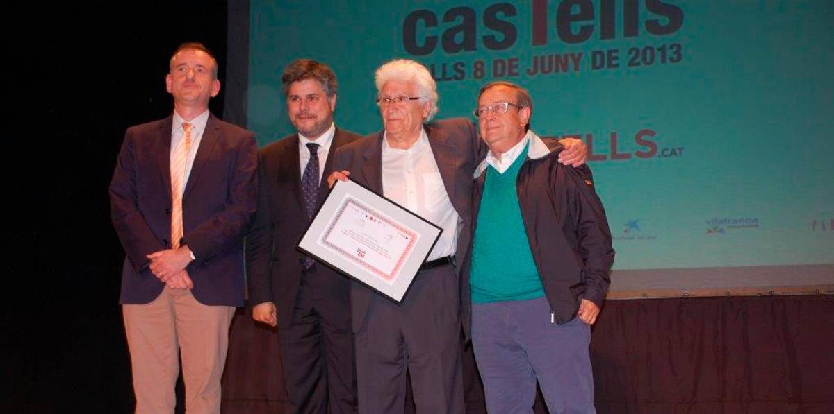 Vallès recibió un premio a su trayectoria castellera. Vallès recibió un premio a su trayectoria castellera.