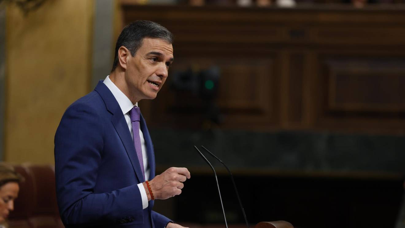 El presidente del Gobierno, Pedro Sánchez, comparece ante el Pleno del Congreso para informar del plan de defensa y del apagón masivo del 28 de abril. Foto: EFE