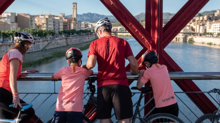 Tortosa ofrece grandes rutas en bicicleta. Turismo de Tortosa