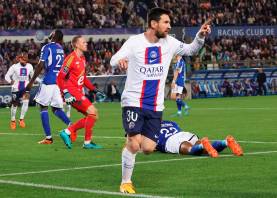 Lionel Messi celebra un gol con la camiseta del PSG. EFE