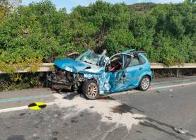 Así ha quedado el vehículo accidentado. Foto: Àngel Juanpere