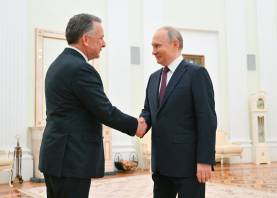 Putin, con Steve Witkoff. Foto: EFE