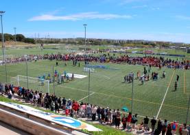 Panorámica de la fiesta del final de la ceremonia. Foto: Josep Ela