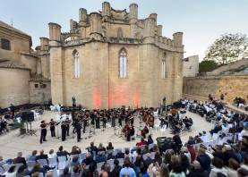 Concert a la plaça de l’Absis. Foto: Joan Revillas