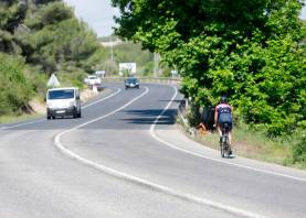 En esta primera fase, el carril bici tan solo llegará hasta La Móra. Foto: Marc Bosch
