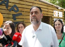 El president d’ERC, Oriol Junqueras, durant una atenció als mitjans de comunicació a l’Aplec del Caragol de Lleida. Foto: ACN