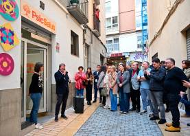Durant la inauguració s’han visitat alguns locals buits. Foto: Alfredo González